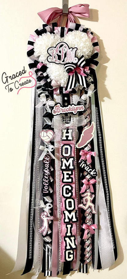 Triple Flower Mega Homecoming Mum