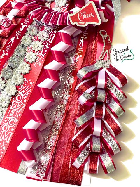 Deluxe Single Homecoming Mum