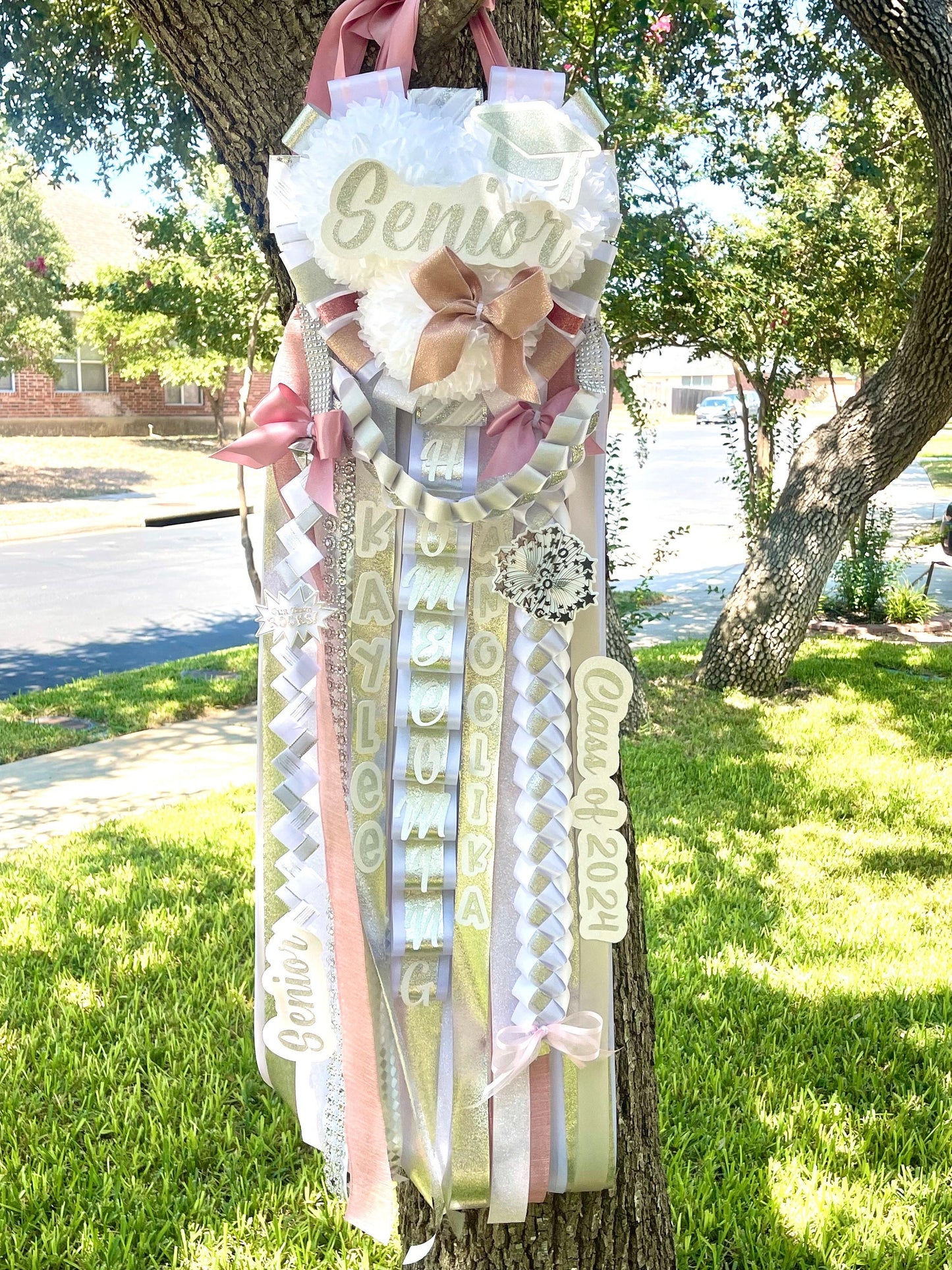 Triple Flower Mega Homecoming Mum