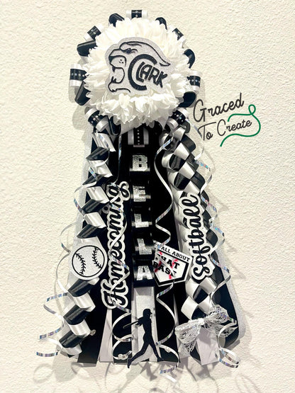 Single Homecoming Mum